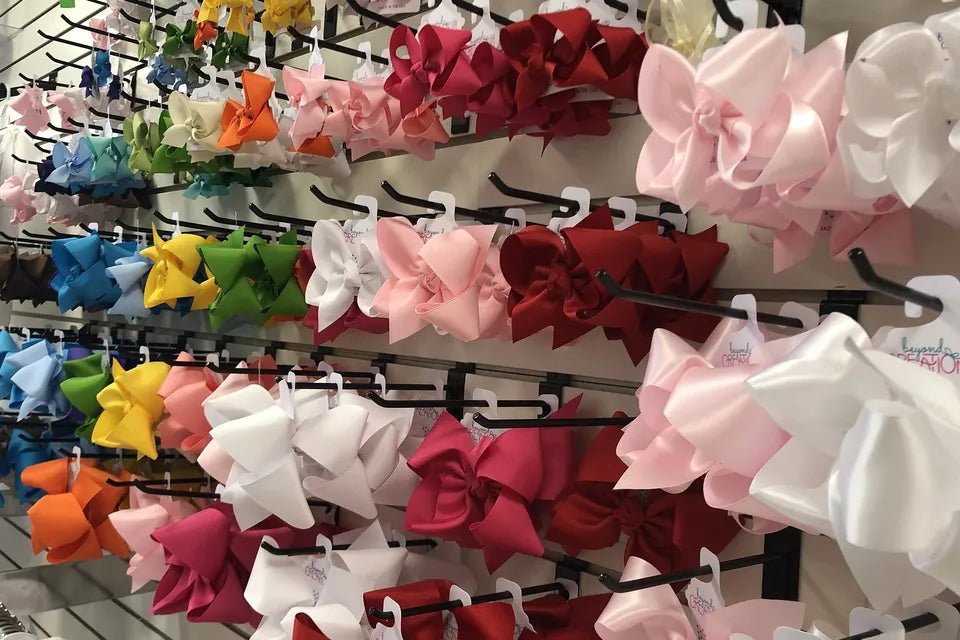 4 Tips for Choosing the Right Hair Bows - Fun & Fancy Children's Boutique